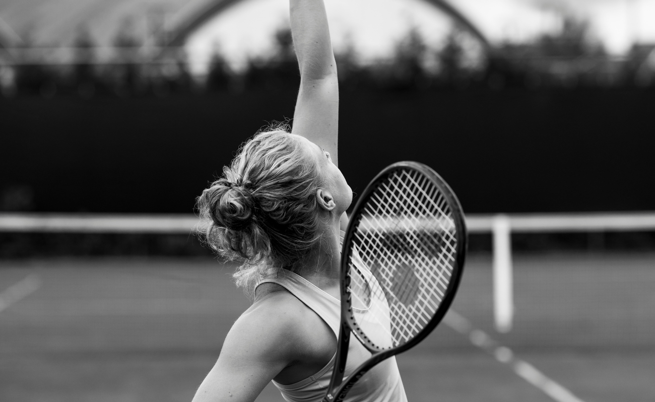 Diede de Groot gooit op voor de service